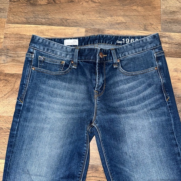 Gap 1969 Real Straight woman’s jeans size  29 regular - Picture 4 of 6